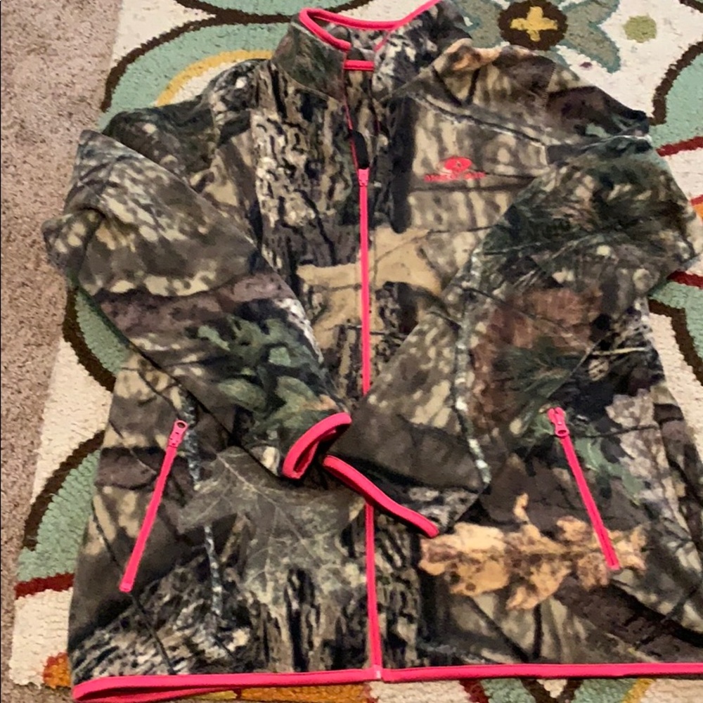 Women’s mossy oak camo fleece